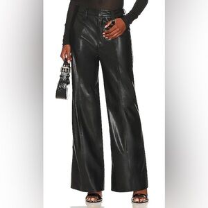 7 for all Mankind Vegan Leather Easy Trouser in Jet set